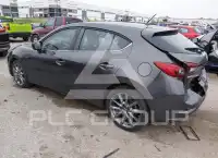 2018 Mazda 3 фото
