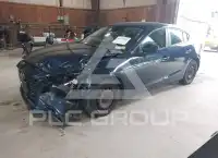 2018 Mazda 3 фото