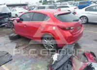 2018 Mazda 3 фото