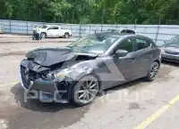 2018 Mazda 3 photo