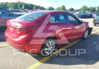 2018 Mazda 3 фото