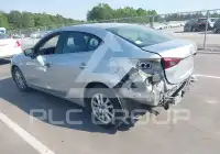 2018 Mazda 3 photo