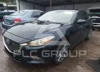 2018 Mazda 3 photo