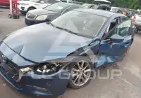 2018 Mazda 3 фото