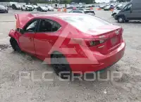 2018 Mazda 3 photo