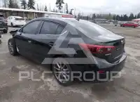 2018 Mazda 3 photo