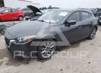 2018 Mazda 3 фото