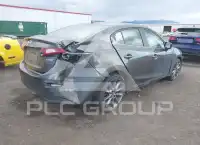 2018 Mazda 3 фото