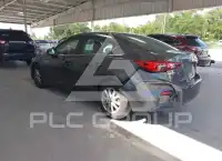 2018 Mazda 3 photo