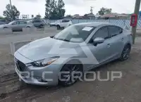 2018 Mazda 3 фото