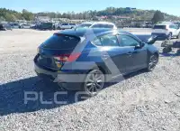 2018 Mazda 3 фото