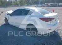 2018 Mazda 3 фото