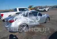 2018 Mazda 3 photo