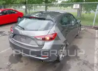 2018 Mazda 3 фото