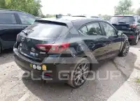 2018 Mazda 3 photo