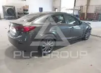 2018 Mazda 3 photo