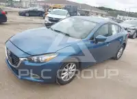2018 Mazda 3 photo