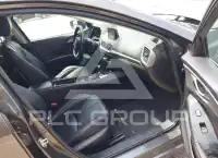 2018 Mazda 3 photo