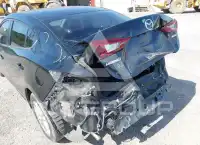 2018 Mazda 3 фото