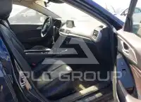 2018 Mazda 3 фото
