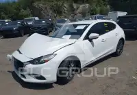 2018 Mazda 3 фото