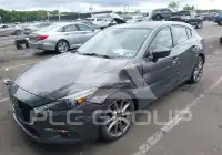 2018 Mazda 3 фото