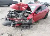 2018 Mazda 3 photo