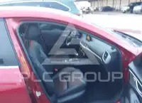 2018 Mazda 3 фото