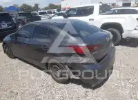 2018 Mazda 3 photo