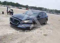 2018 Mazda 3 фото