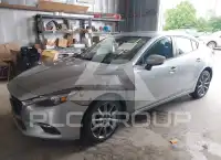 2018 Mazda 3 фото