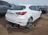 2018 Mazda 3 photo