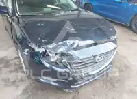 2018 Mazda 3 photo