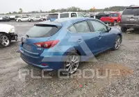 2018 Mazda 3 фото