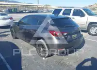 2018 Mazda 3 фото