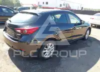 2018 Mazda 3 фото