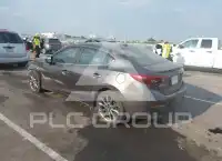 2018 Mazda 3 photo
