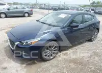 2018 Mazda 3 photo