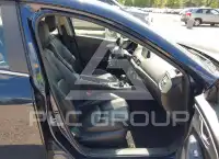 2018 Mazda 3 фото