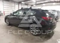 2018 Mazda 3 фото