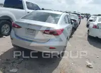 2018 Mazda 3 photo
