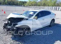 2018 Mazda 3 фото