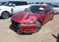 2018 Mazda 3 photo