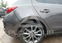 2018 Mazda 3 photo
