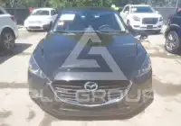 2018 Mazda 3 photo