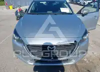 2018 Mazda 3 фото