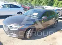 2018 Mazda 3 photo