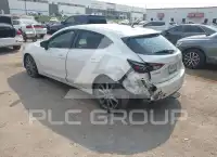 2018 Mazda 3 photo