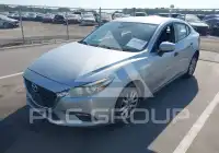 2018 Mazda 3 photo