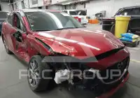 2018 Mazda 3 фото